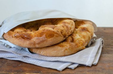 Ramazan Pidesi ( Türkçe; Ramazan Pidesi )