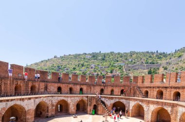 Alanya'da Kızıl kule
