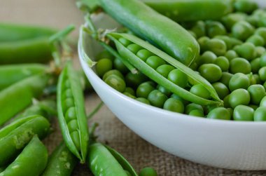 Taze taze bezelyeler