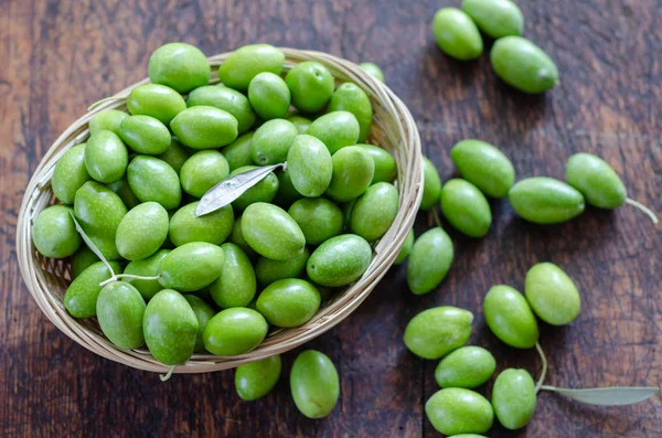 Gröna oliver — Stockfoto