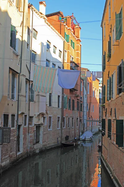 Historic Colorful Houses Canal Venice Jewish Ghetto Distric Venetian Ghetto — Stock Photo, Image