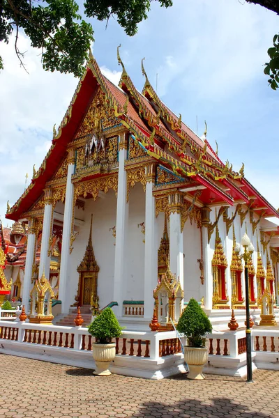 Храм Чайтарама Ват Чалонг Пхукете Таиланд — стоковое фото