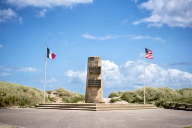 Normandy - Fransa - 22 Ağustos 2017: Utah kumsalı işgal açılış Anıtı, Normandy, Fransa