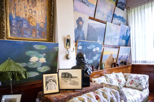 Darbeydi, Fransa 3 Ağustos 2018: İç Claude Monet'ın ev darbeydi, Normandy, Fransa