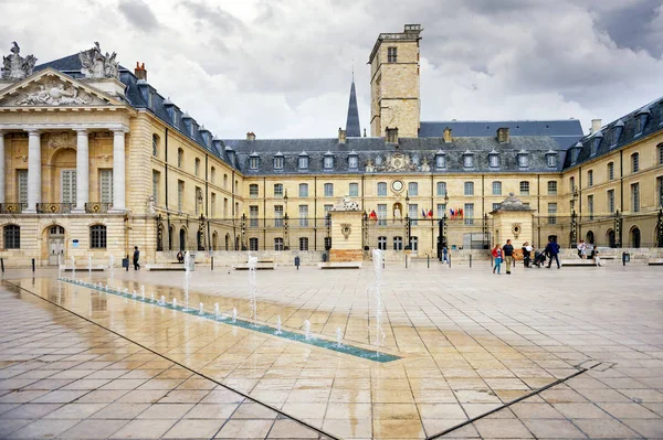 Plaza Liberación Palacio Los Duques Borgoña Palais Des Ducs Bourgogne —  Fotos de Stock