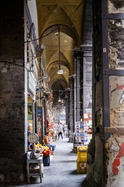 Napoli, Napoli eski şehir ünlü 