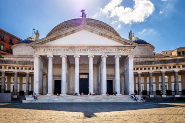 Görünümünü Piazza del Plebiscito, Naples, İtalya