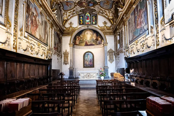 Das Kloster Camaldoli liegt im Naturschutzgebiet des Casentino in der Toskana. Italien. — Stockfoto