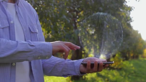 Ugenkendelig mand viser begrebsmæssigt hologram med tekst Adgang – Stock-video