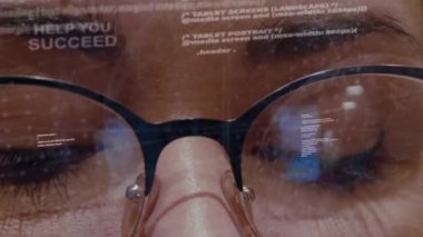 Kadın geliştiricinin arka planı yla ilgili metni başarılı olabilirsiniz