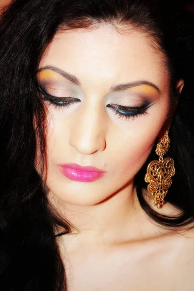 Face Brunette Fabulous Makeup Beautiful Golden Earring Looks Royalty Free Stock Photos