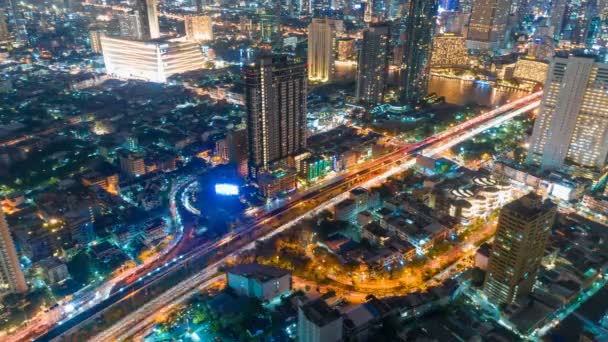 Cityscape Воздушного Зрения Timelapse Ночное Время Бангкок Оживленный Трафик Через — стоковое видео