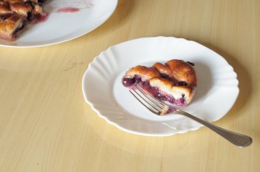 yakın kadar ekmek bir dilim pasta yapmak ile üzüm, İtalya'da, üzerinde ve şeker. 