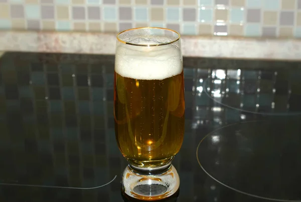 Vaso Cerveza Mesa — Foto de Stock