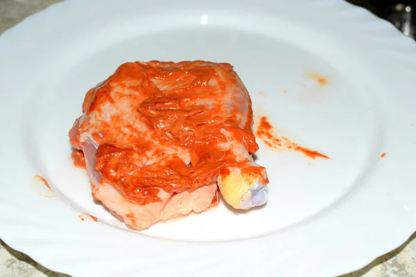 Pollo Marinato Con Salsa Pomodoro — Foto Stock