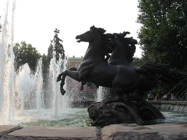 Platz Mit Springbrunnen Moskau — Stockfoto