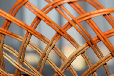 Elmalar cam bir kabın içinde