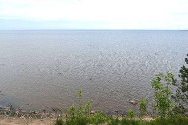 kayalar ve deniz manzarası