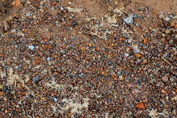 海のビーチで色付きの小石 — ストック写真