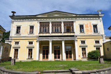 eski binanın mimarisinin unsurları