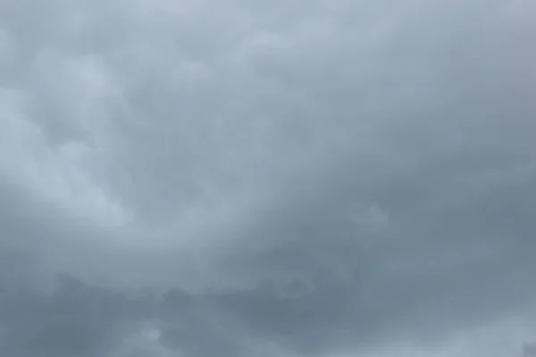 Dramatischer Himmel Mit Gewitterwolken — Stockfoto