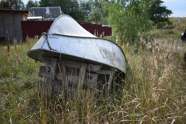 Gammal Båt Sjön — Stockfoto