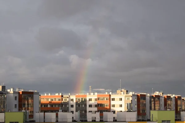 Rainbow Houses Rain — Stok fotoğraf