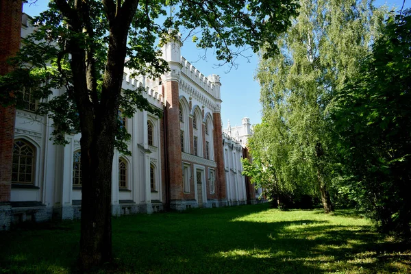 Oude Bakstenen Kasteel Gotische Architectuur — Stockfoto