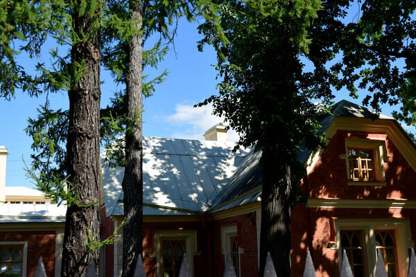 building on a summer day