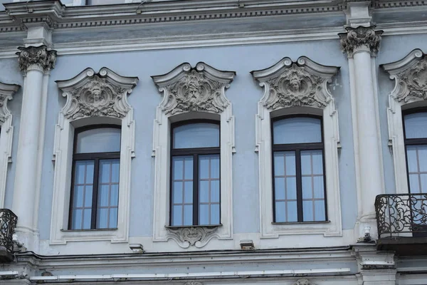 Детали Фасада Исторического Здания — стоковое фото