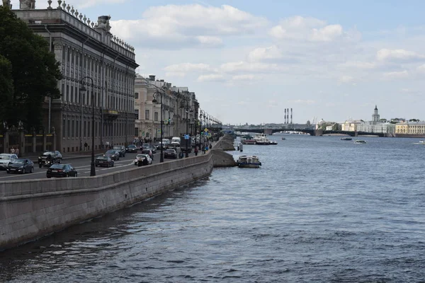 Vue Sur Rivière Endroit Pour Marcher Sur Transport Maritime — Photo