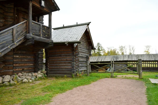 Houten Gebouwen Platteland Boerderij Het Dorp — Stockfoto