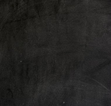 Blackboard kara tahta doku. Boş boş siyah tebeşir tebeşir izlerini ile arka plan. Geri okul tema için fotoğraf