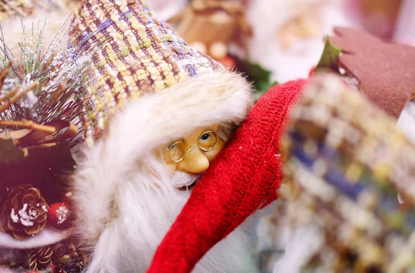 Juguete Navidad Santa Claus Con Una Barba Blanca Con Gafas — Foto de Stock