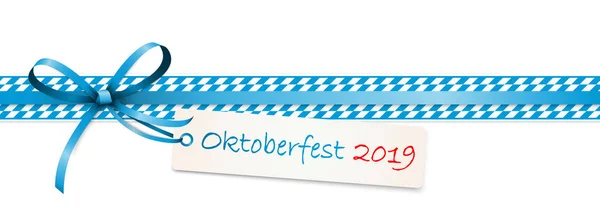 Oktoberfest lazo de cinta azul con etiqueta colgante 2019 — Archivo Imágenes Vectoriales