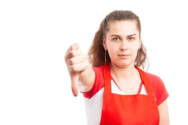 Молодая Женщина Работница Супермаркета Показывает Большие Пальцы Вниз Несчастный Розничный — стоковое фото