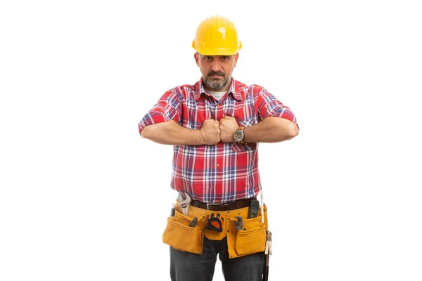 Construtor Empurrando Peito Com Punhos Com Expressão Séria Isolada Fundo — Fotografia de Stock