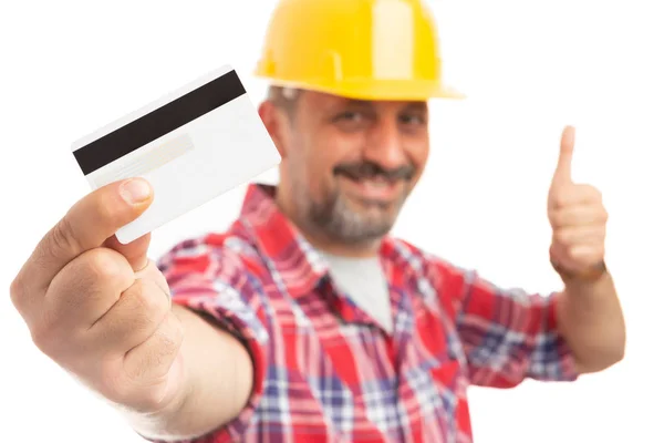 Cartão Segurado Pelo Construtor Sorrindo Mostrando Polegar Para Cima Como — Fotografia de Stock