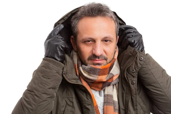 Uomo Sempre Pronto Tempo Invernale Con Cappuccio Giacca Che Indossa — Foto Stock