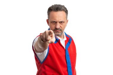 Kızgın expressio kamerayla gösteren mağaza Müdürü