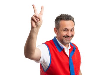 Barış ya da zafer SIG gösterilen hipermarket çalışan