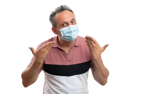 Man Som Visar Hur Man Bär Medicinsk Mask Som Täcker — Stockfoto