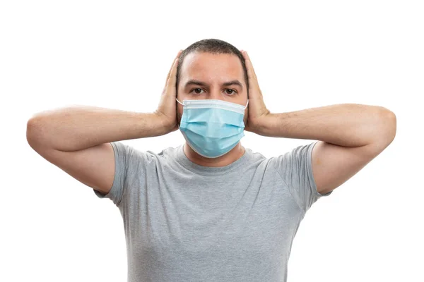 Muž Model Nosí Pandemickou Ochranu Lékařské Nebo Chirurgické Masky Zakrývající — Stock fotografie