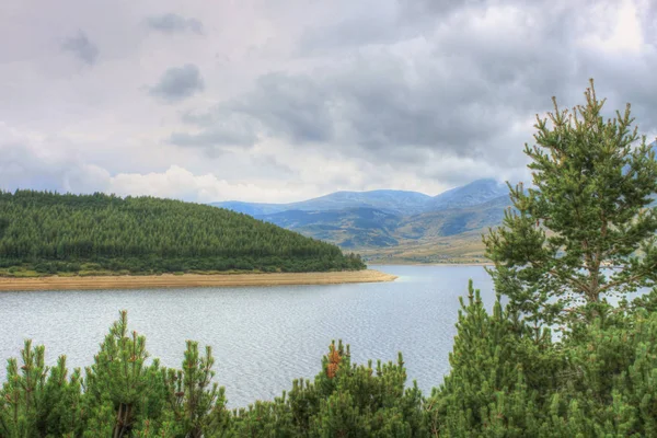 Belmeken Barajı Bulgaristan Genel Görünümü — Stok fotoğraf