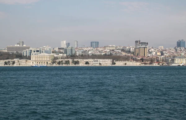 Vista General Pintoresca Ciudad Estambul Tomada Desde Bósforo — Foto de Stock