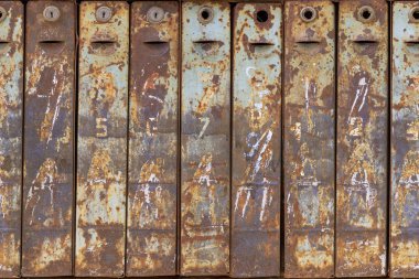Postbox yığın paslı metal sayfalardan gelen tasarımcılarıyla için soyut seamless modeli