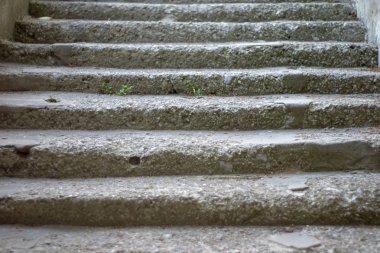 Tasarımcılar ile çimento adımlarla beton üst kat için soyut kompozisyon