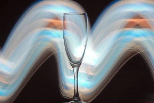 Nacht Foto Van Champagne Glas Met Felle Lichten Vonken Achtergrond — Stockfoto