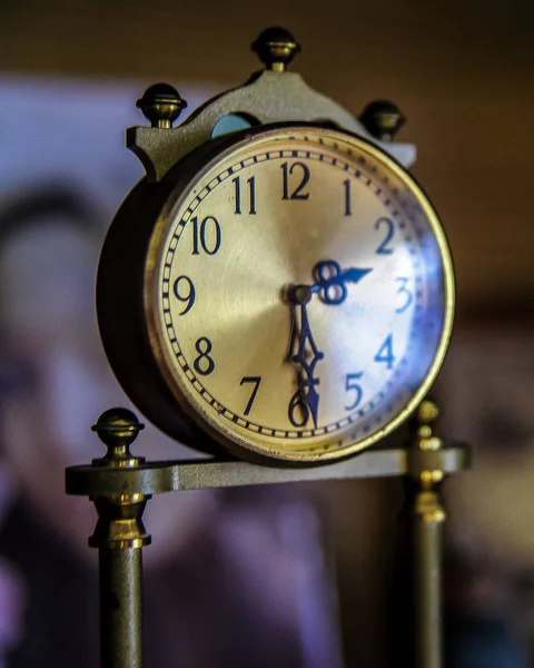 Старинные Винтажные Часы Антикварные Часы — стоковое фото