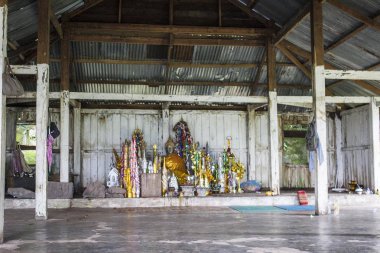 Wat Phu bir Dünya Mirası Alanı, Laos en eski tarihi yerlerinden biri bir Hindu tapınağı.